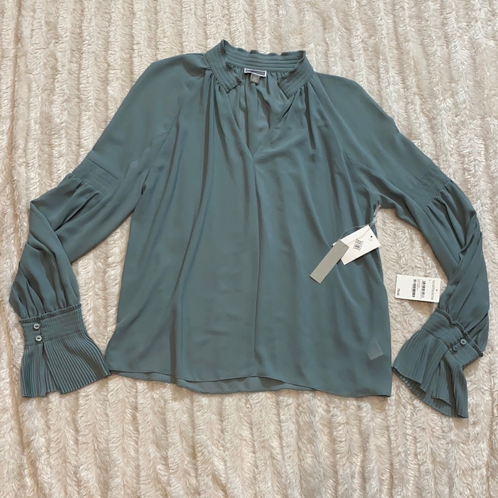 Long sleeve chiffon top new with tags size large v neck blouse
